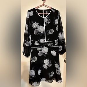 NWT City Chic Black and White Irena Dress Size 18